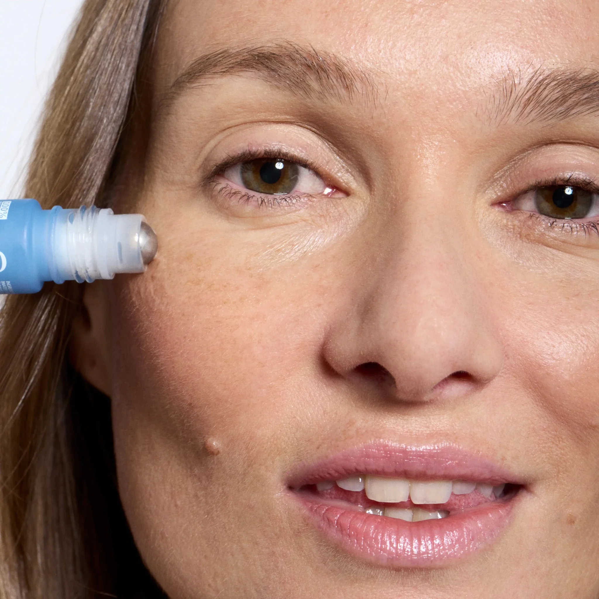 Contour des Yeux Défatigant - Image 6